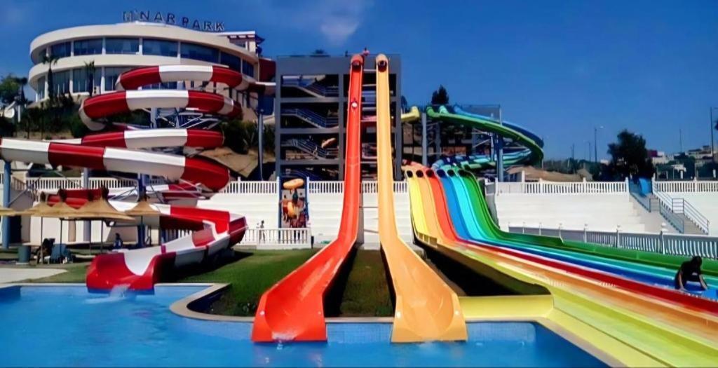 Dreams Hills Tingis Pour Famille 7 Personnes Terrasse Vue Sur Piscine Garage Prive Wifi Climatisation Netflix A 5 Minutes En Voiture De La M Risat Et Du Parc Aquatique Mnar-park Et Du Casino Malabata Tánger