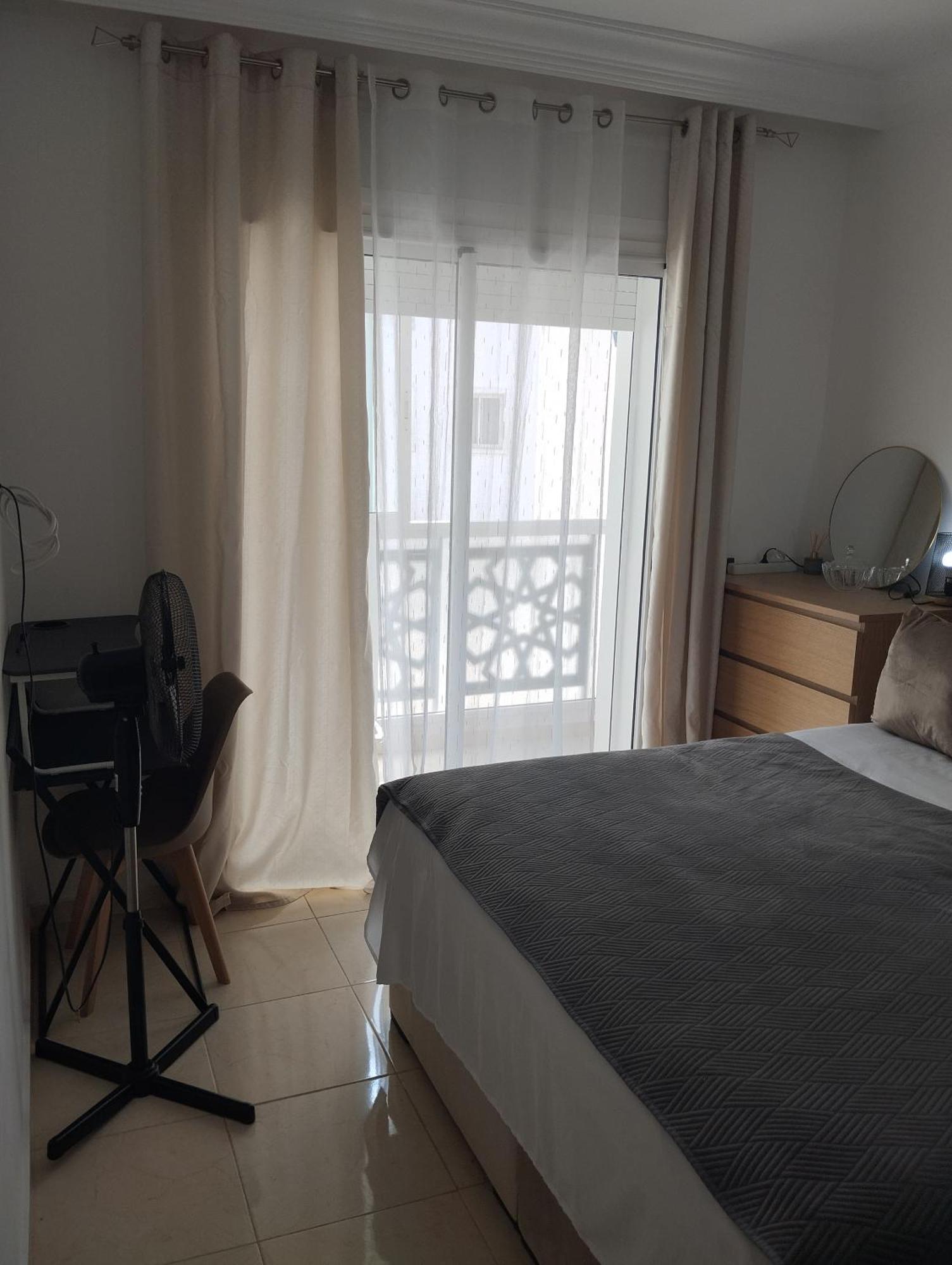 Apartamento Dreams Hills Tingis Pour Famille 7 Personnes Terrasse Vue Sur Piscine Garage Prive Wifi Climatisation Netflix A 5 Minutes En Voiture De La M Risat Et Du Parc Aquatique Mnar-park Et Du Casino Malabata *